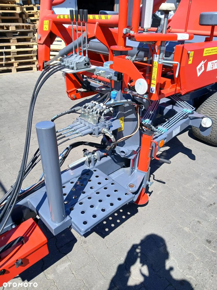 Metal Fach Z593 - 8