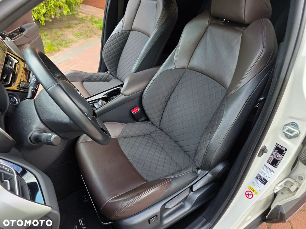 Toyota C-HR 1.2 T Prestige - 34