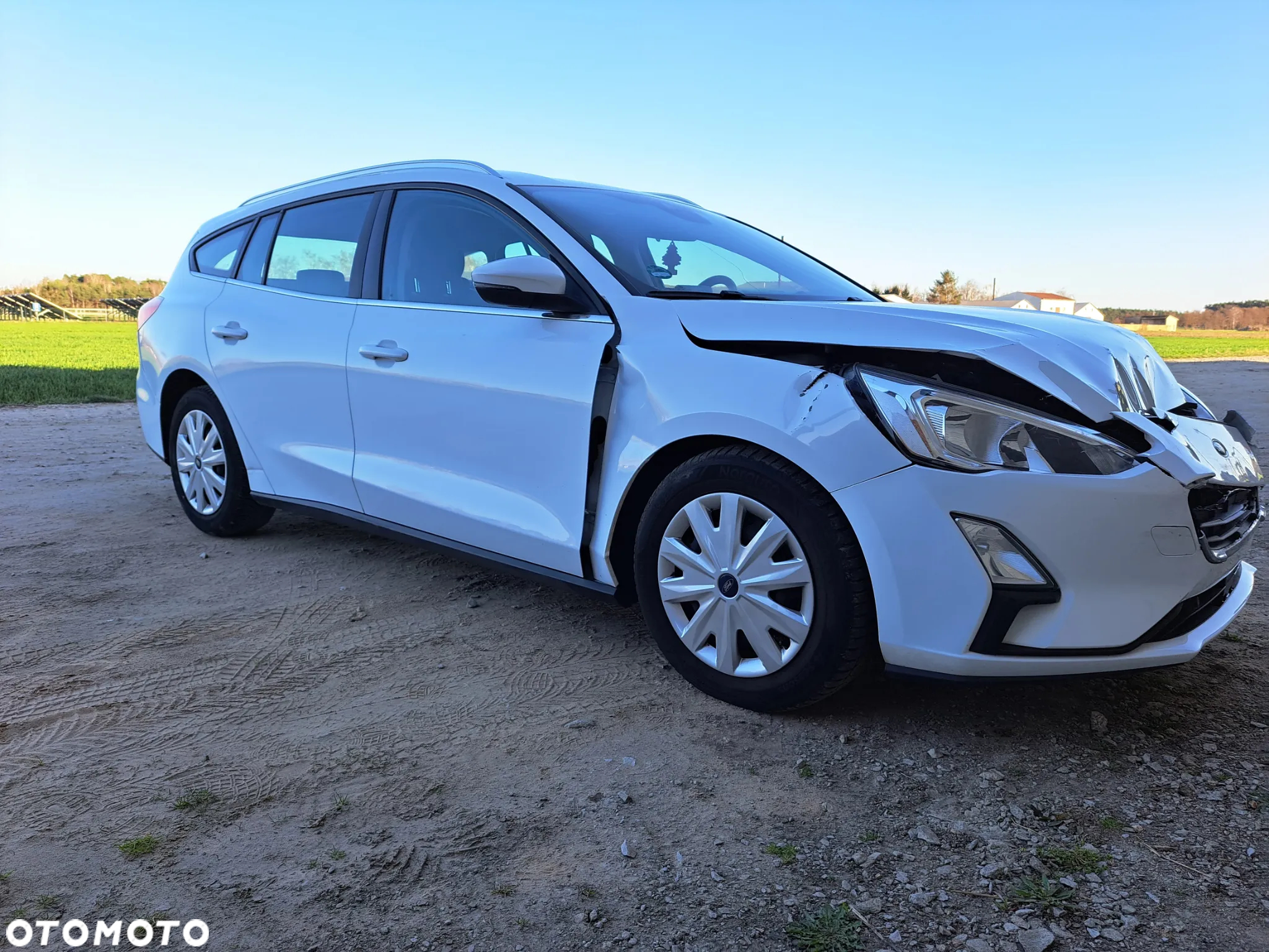 Ford Focus 1.0 EcoBoost Active Business - 8
