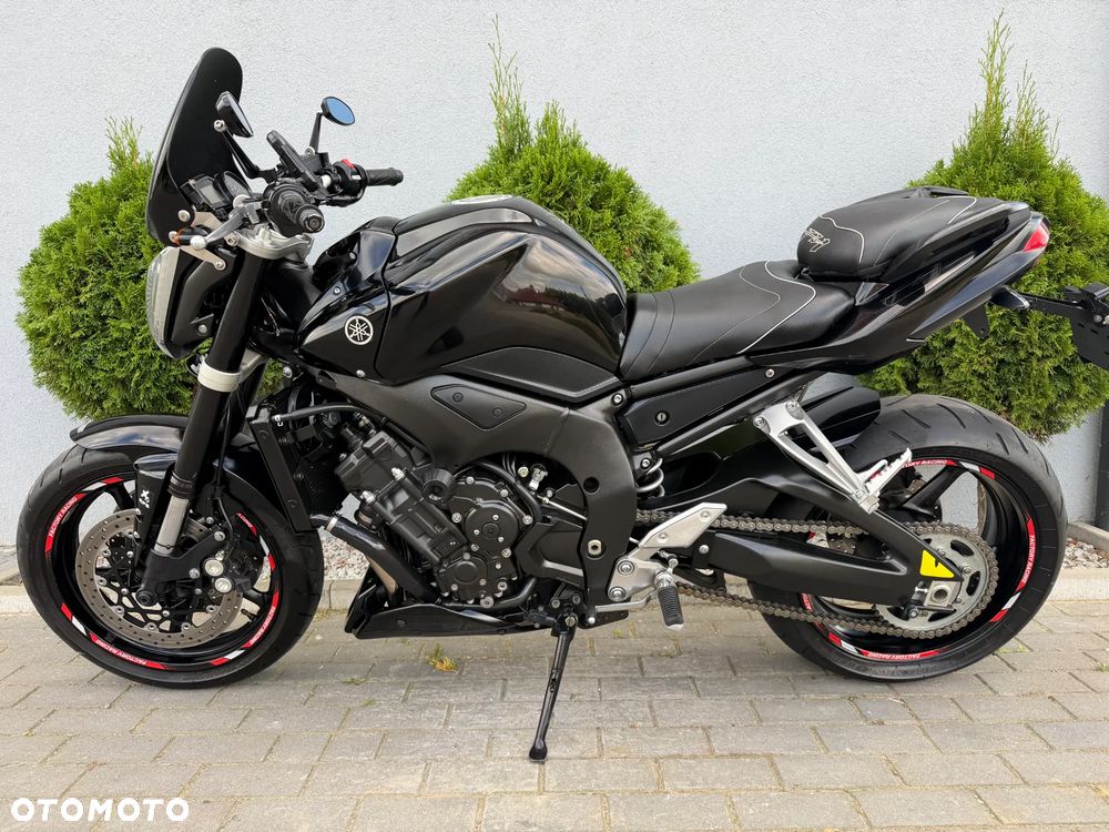 Yamaha FZ - 7