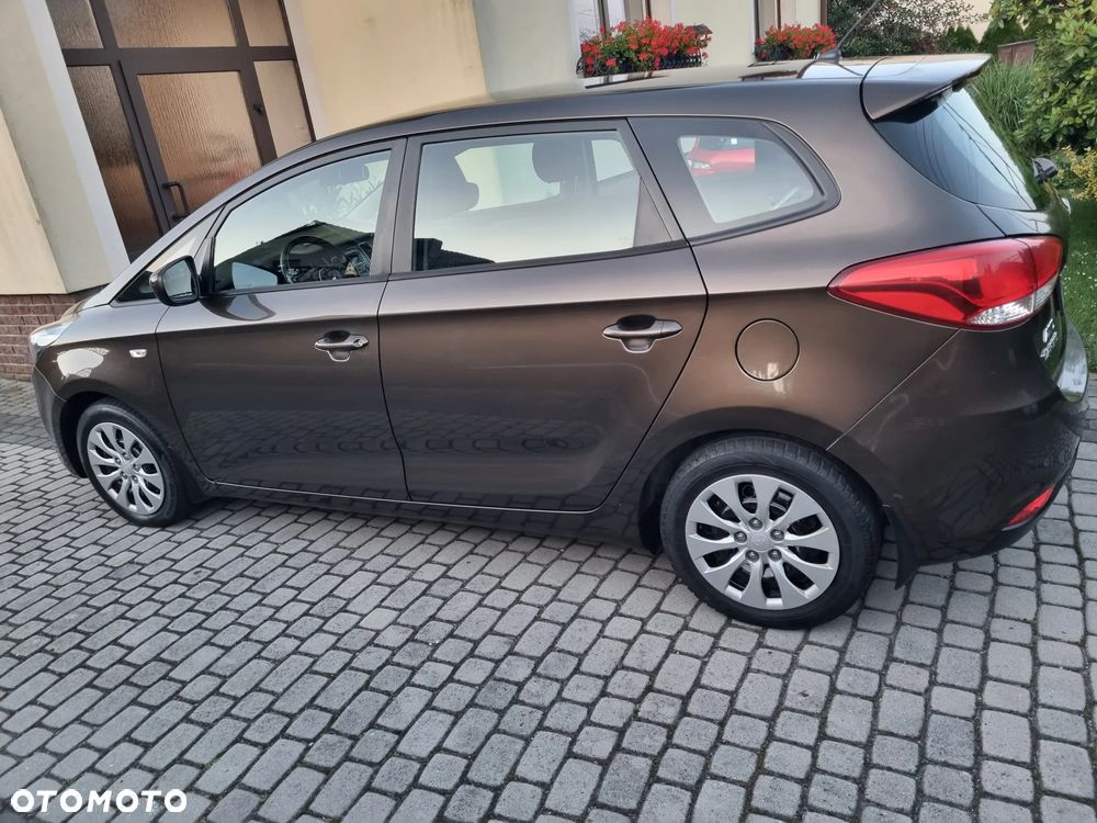 Kia Carens 1.7 CRDi 115 Fifa World Cup Edition - 12