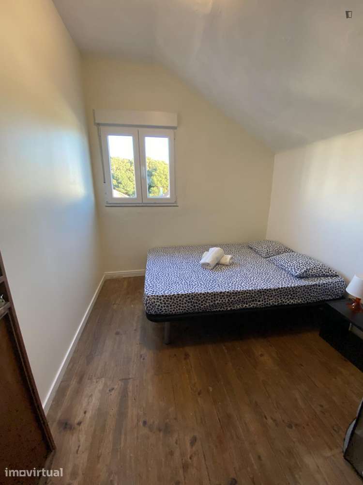 Quarto - localizado em Cedofeita Porto - Grande imagem: 2/28