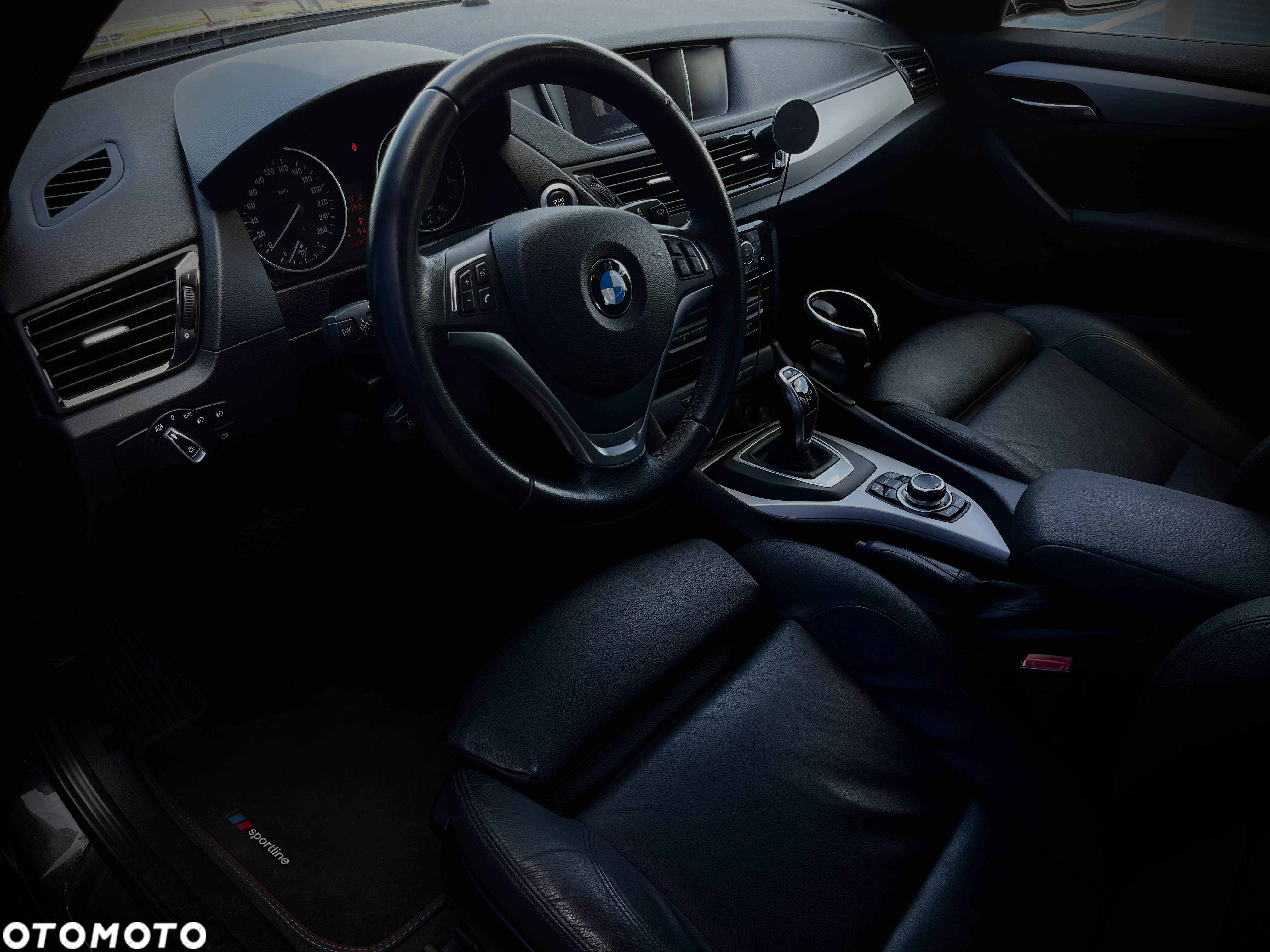 BMW X1 xDrive20d Sport Line - 16