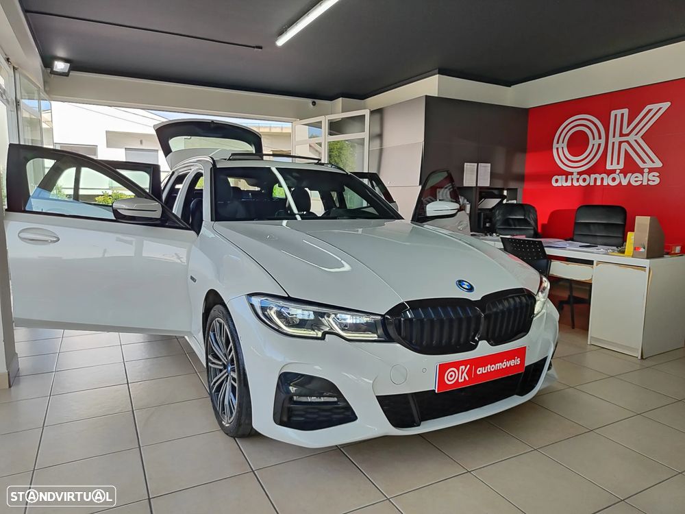 BMW 330 e Aut. M Sport - 21