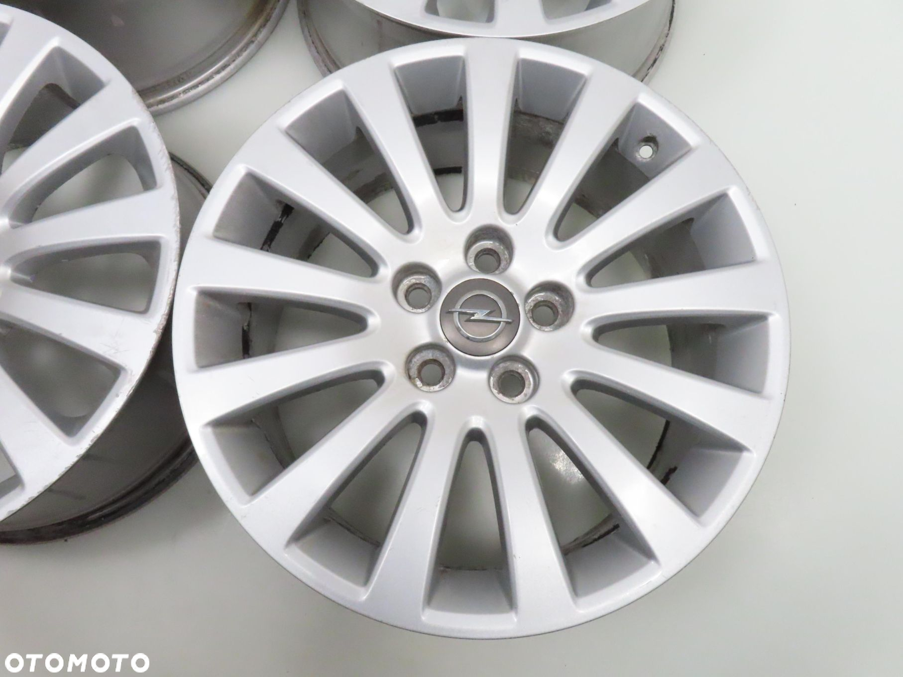 Alufelgi 18'' Opel Insignia 5x120 8J ET 42 - 11