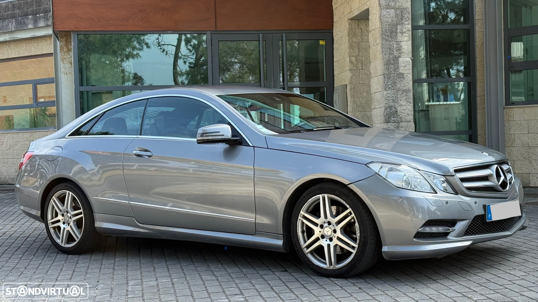 Mercedes-Benz E 250 CDi Avantgarde BlueEfficiency Auto. - 8