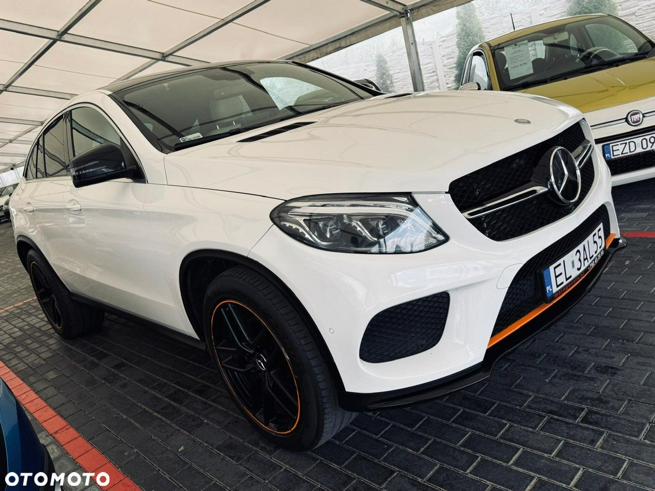 Mercedes-Benz GLE - 11