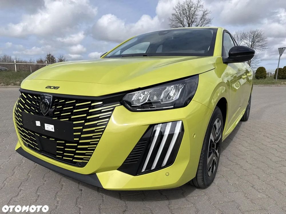 Peugeot 208 1.2 mHEV Allure - 9