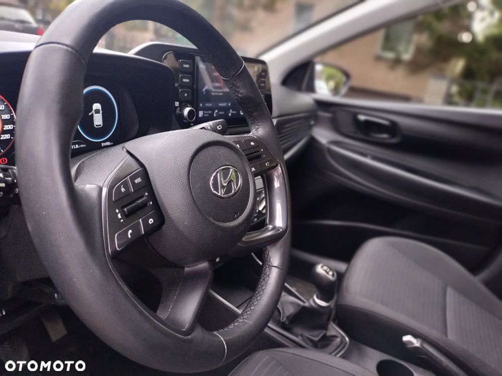 Hyundai i20 - 19
