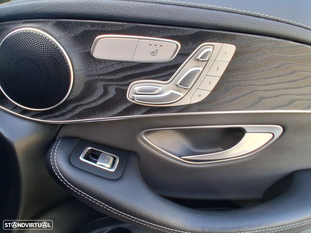 Mercedes-Benz GLC 300 e 4Matic - 19