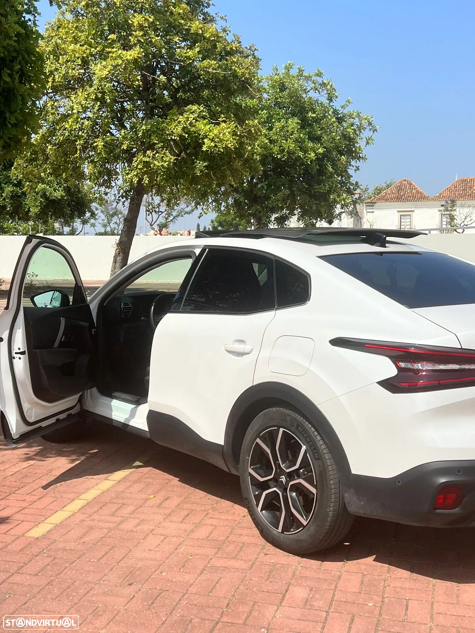 Citroën e-C4 X 50 kWh Shine Pack - 12
