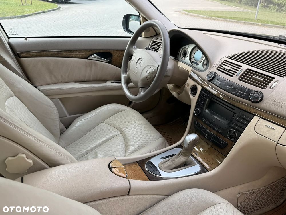 Mercedes-Benz Klasa E 320 Avantgarde - 18