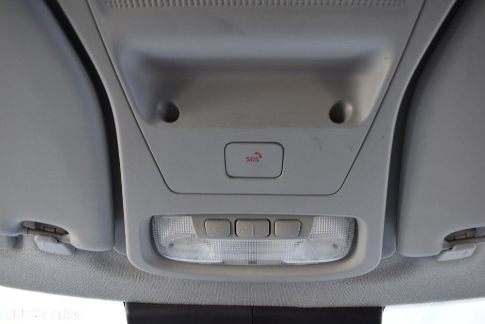 Ford Transit Courier - 35