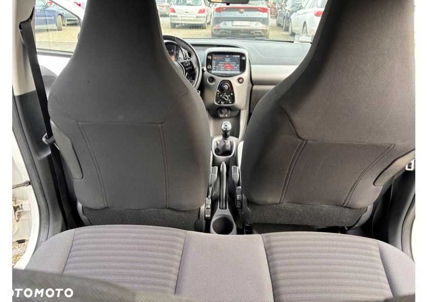 Toyota Aygo - 16