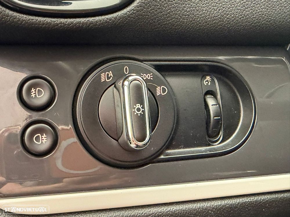 MINI Countryman Cooper SE ALL4 Auto - 22