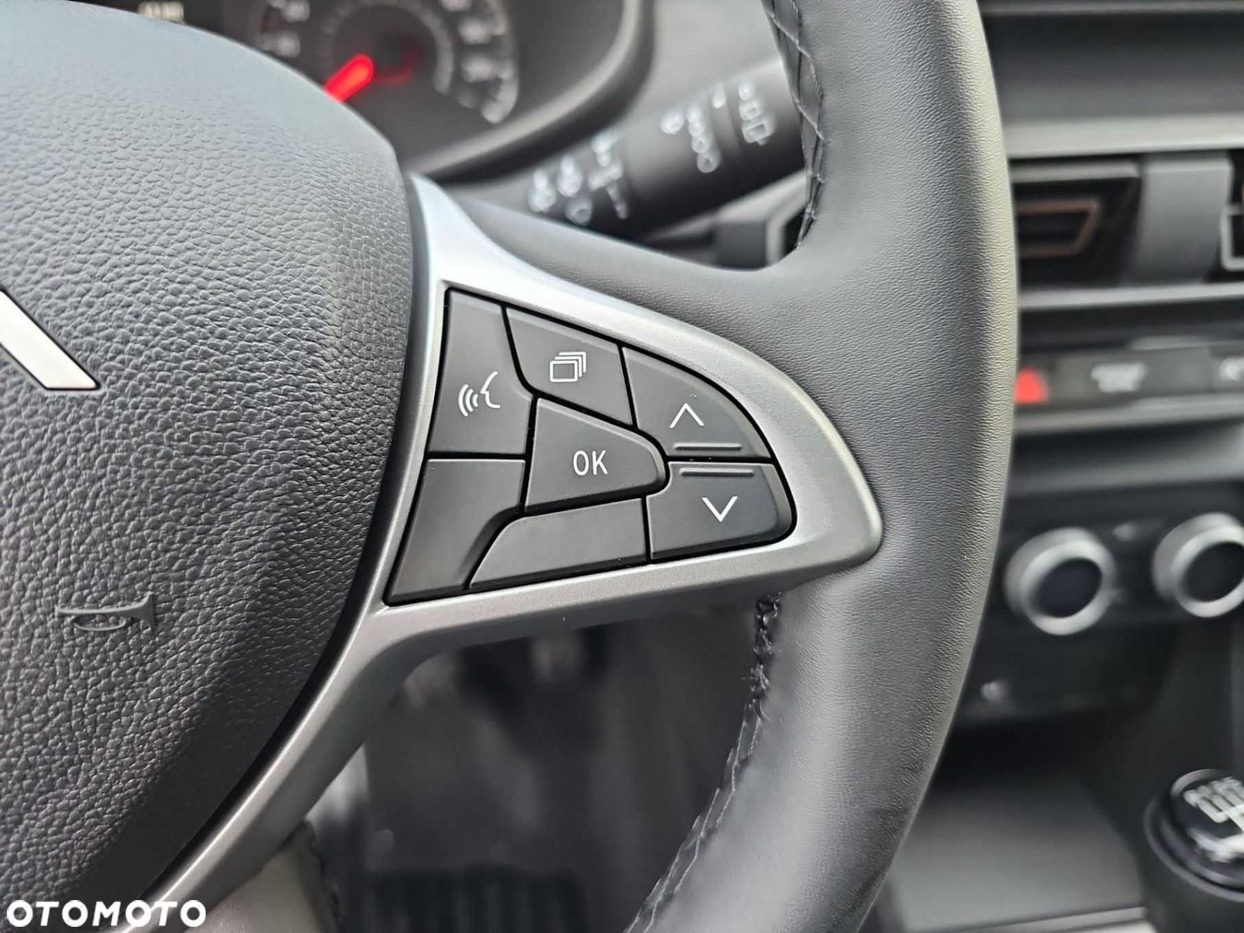 Dacia Sandero Stepway - 13