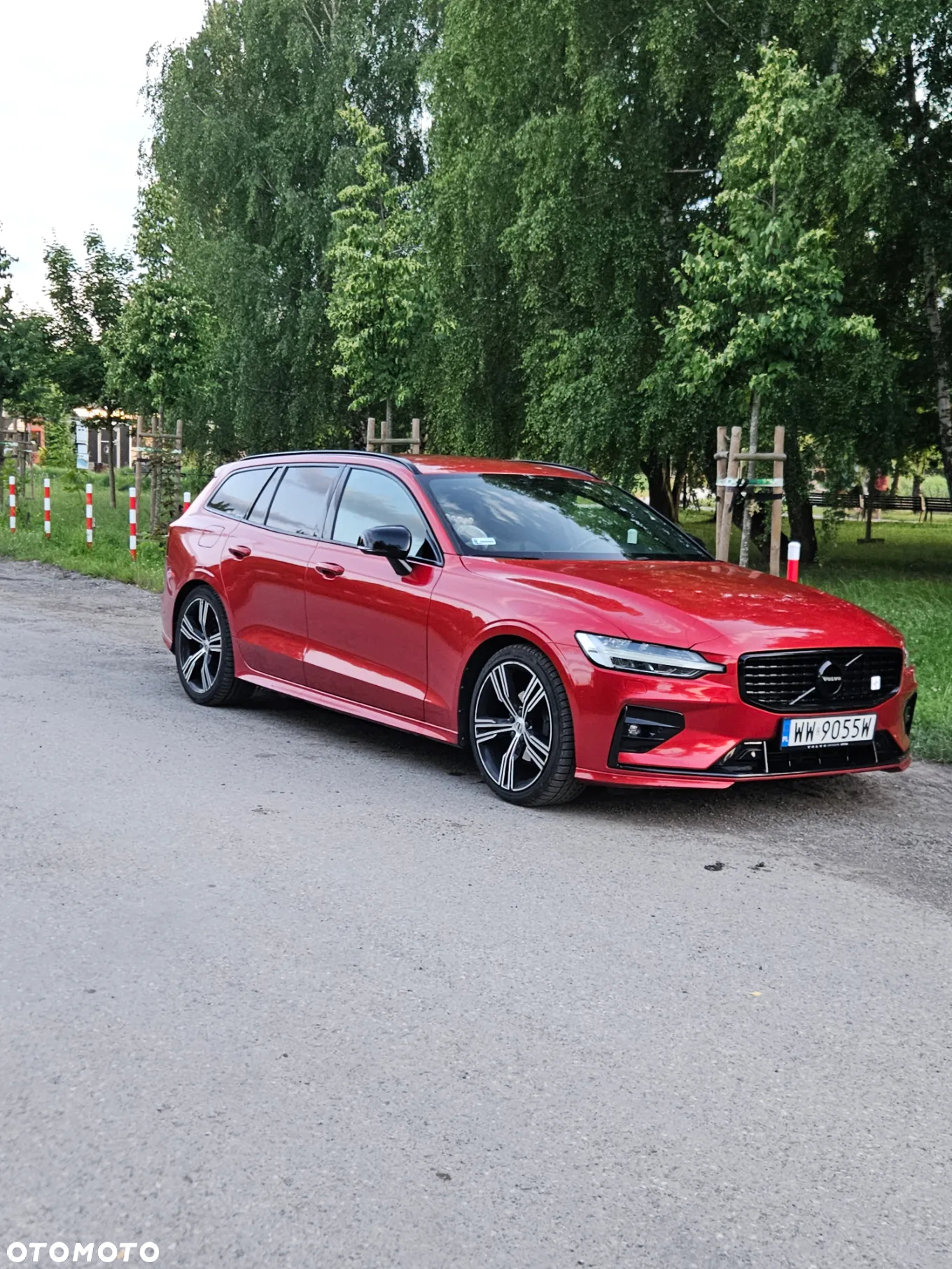 Volvo V60 D4 AWD R-Design - 2