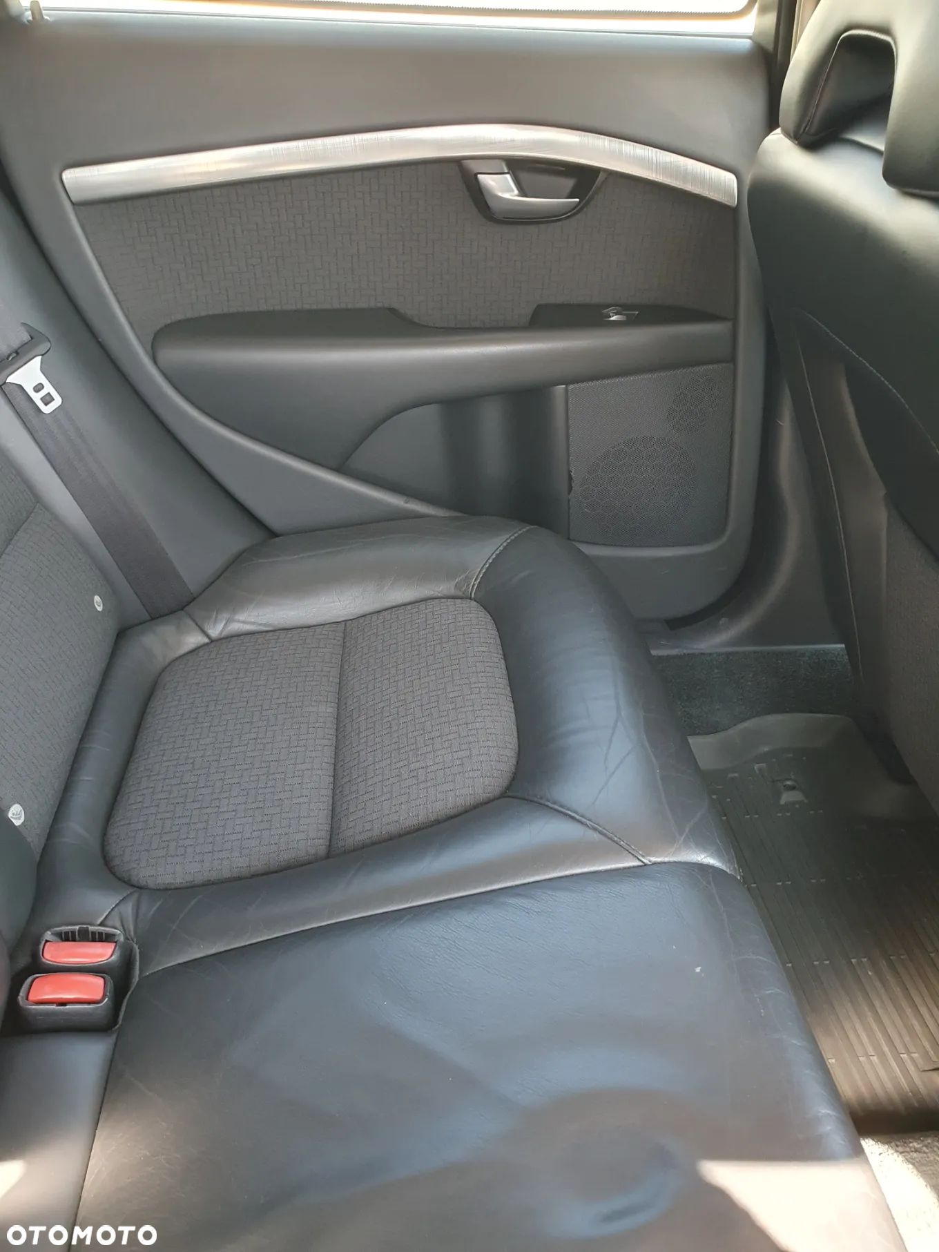 Volvo V70 2.0 Kinetic - 5