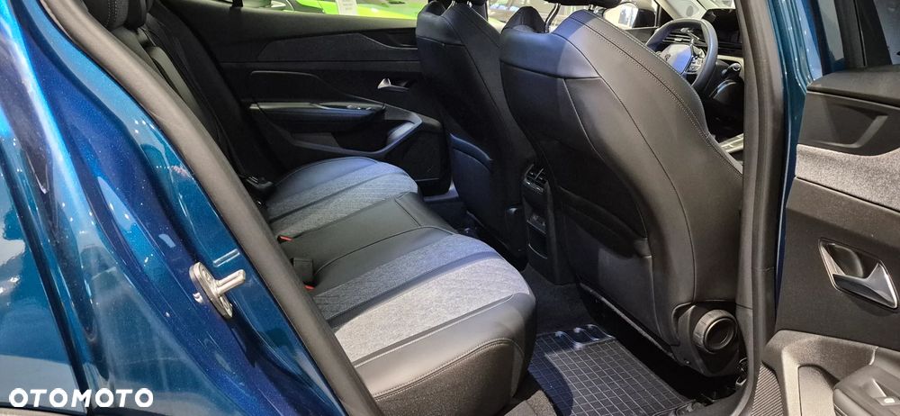 Peugeot 408 1.2 PureTech Allure S&S EAT8 - 27