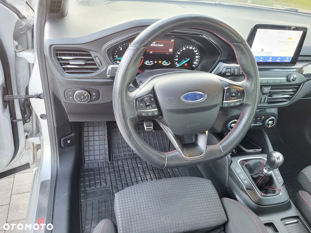 Ford Focus 2.0 TDCi ST-Line Black ASS - 10