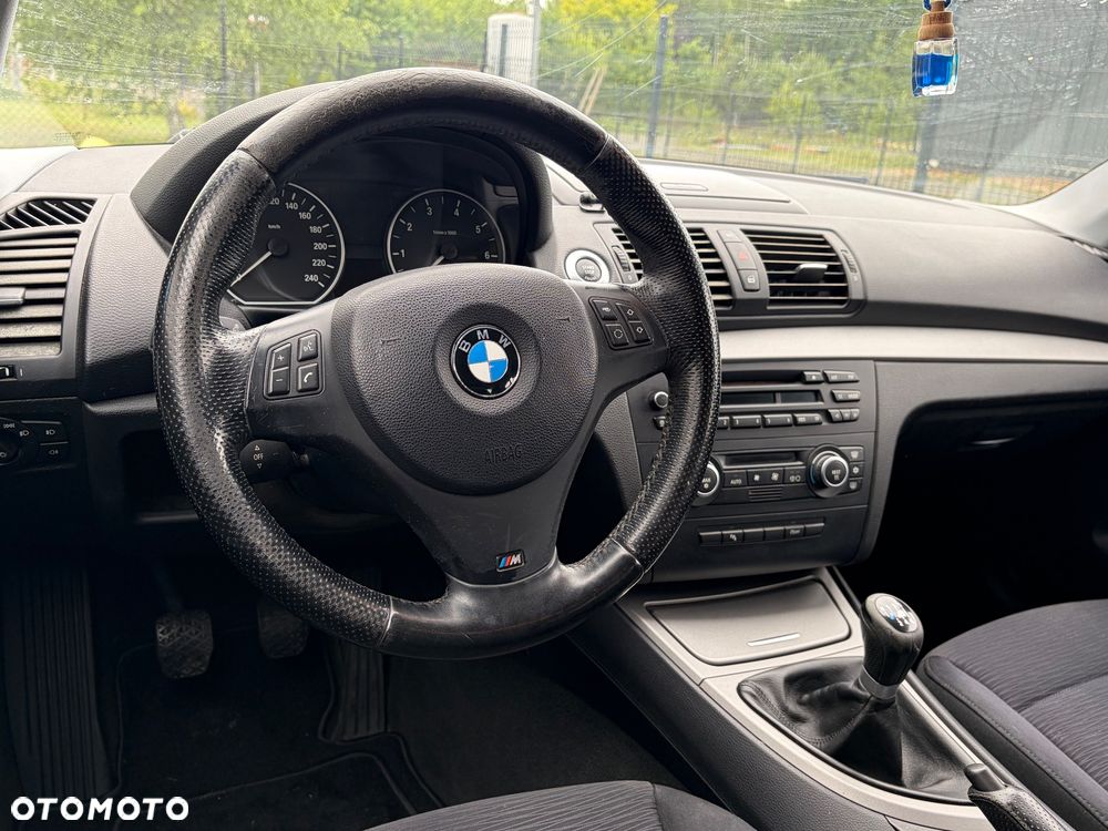 BMW Seria 1 116i - 12