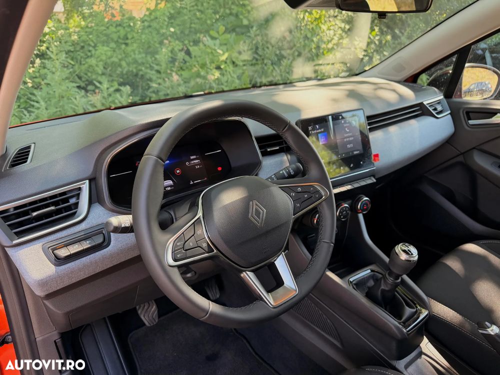 Renault Clio - 17