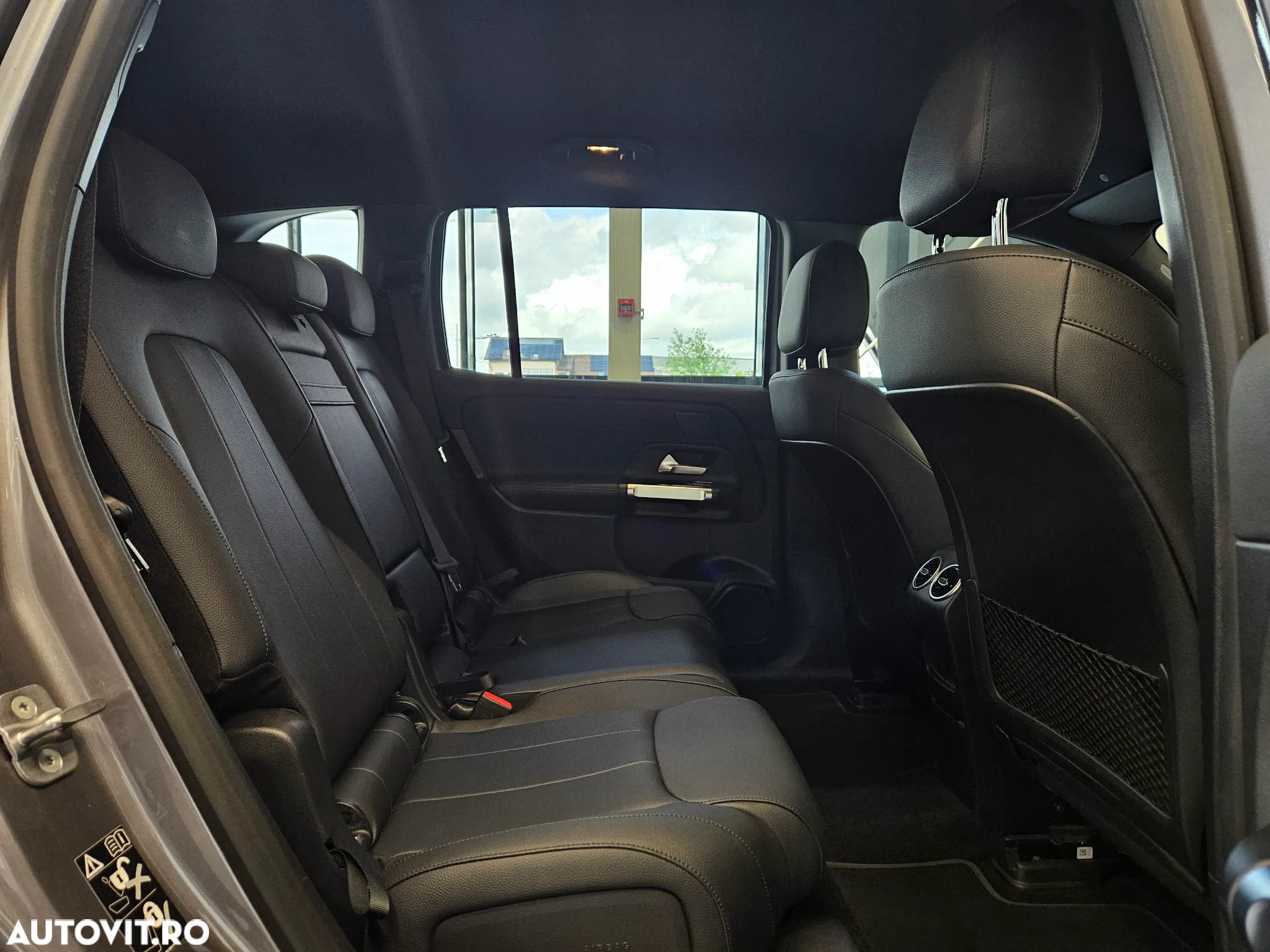 Mercedes-Benz EQB 250 - 14