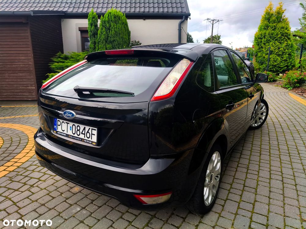 Ford Focus 1.6 Ti-VCT Trend - 14