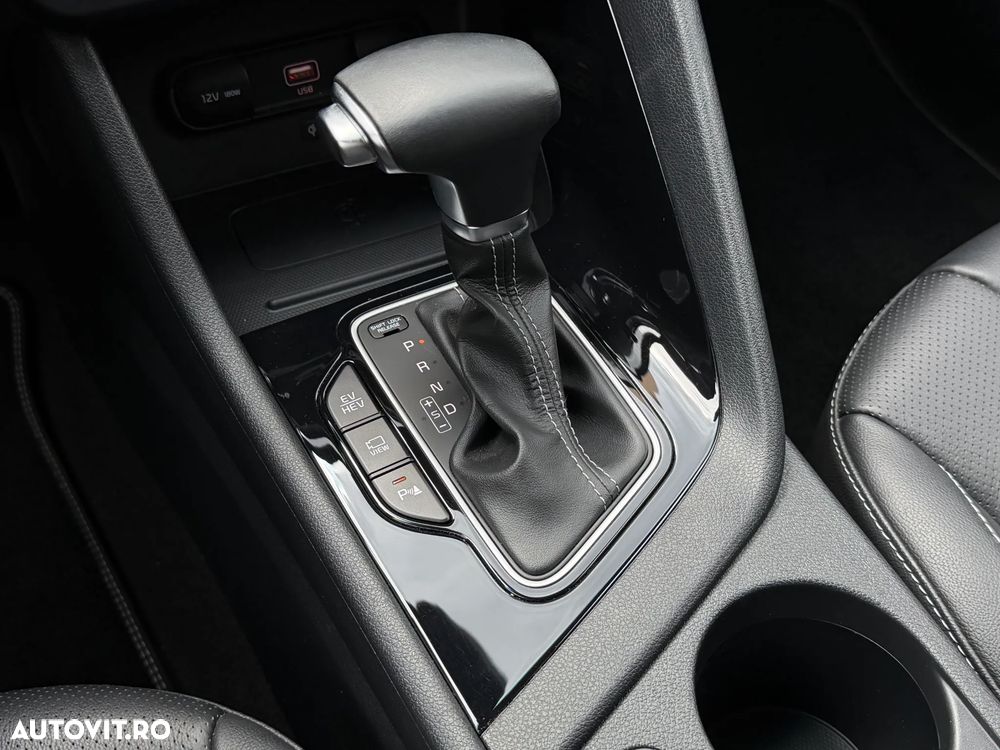 Kia Niro 1.6 GDI 6DCT PHEV Comfort - 26