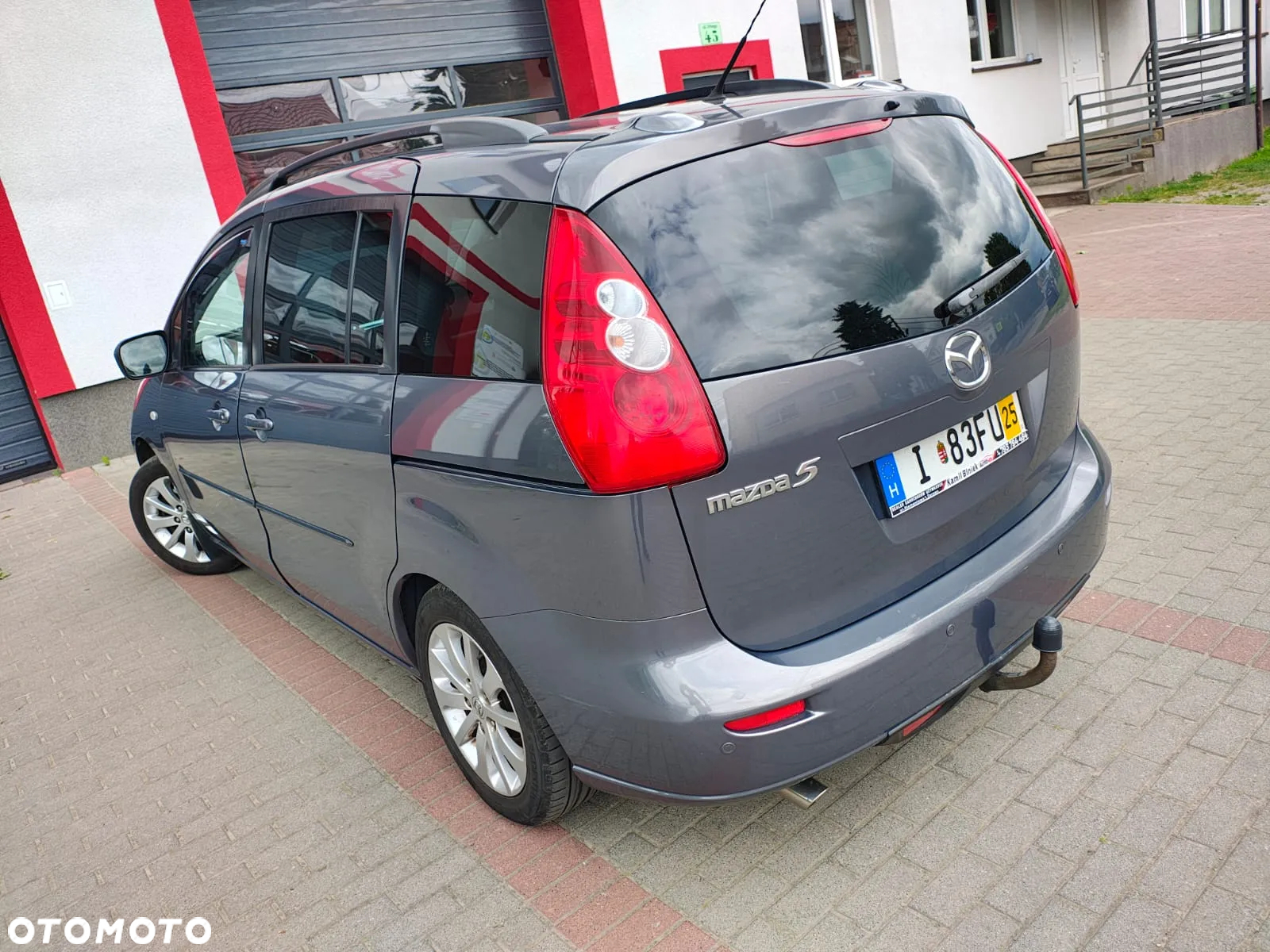 Mazda 5 - 18