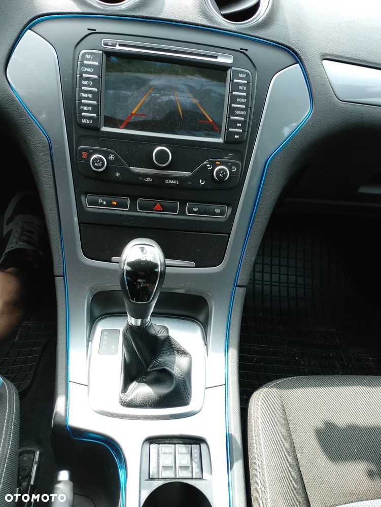 Ford Mondeo - 20