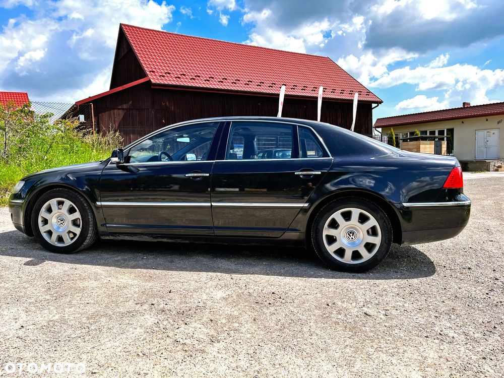 Volkswagen Phaeton - 5