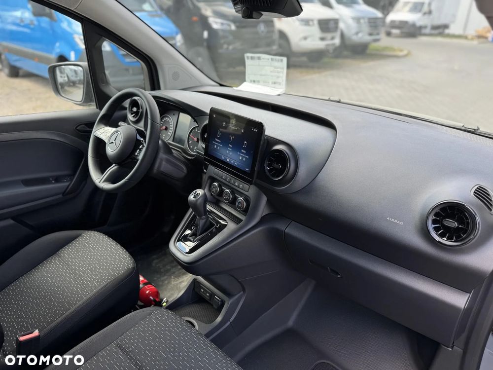 Mercedes-Benz Citan - 11