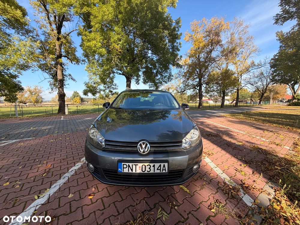 Volkswagen Golf - 28