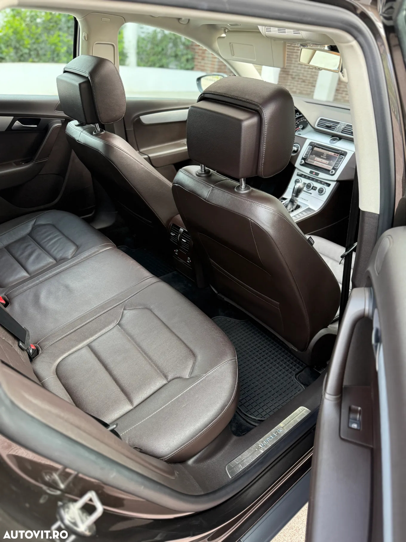 Volkswagen Passat Alltrack 2.0 TDI 4Motion DSG BlueMotion Tec - 16