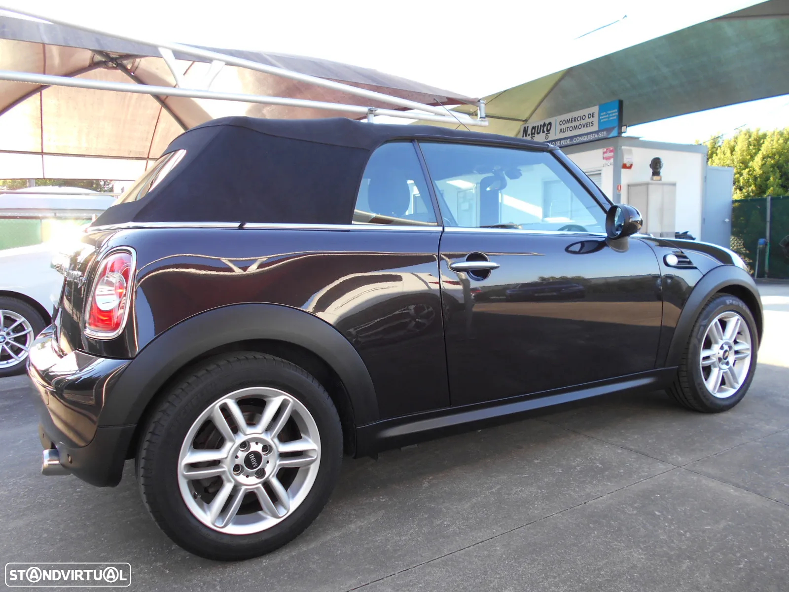 MINI Cabrio Cooper D - 7