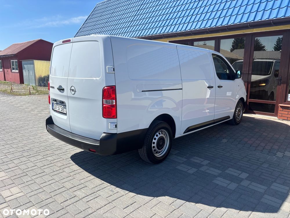 Opel Vivaro - 8