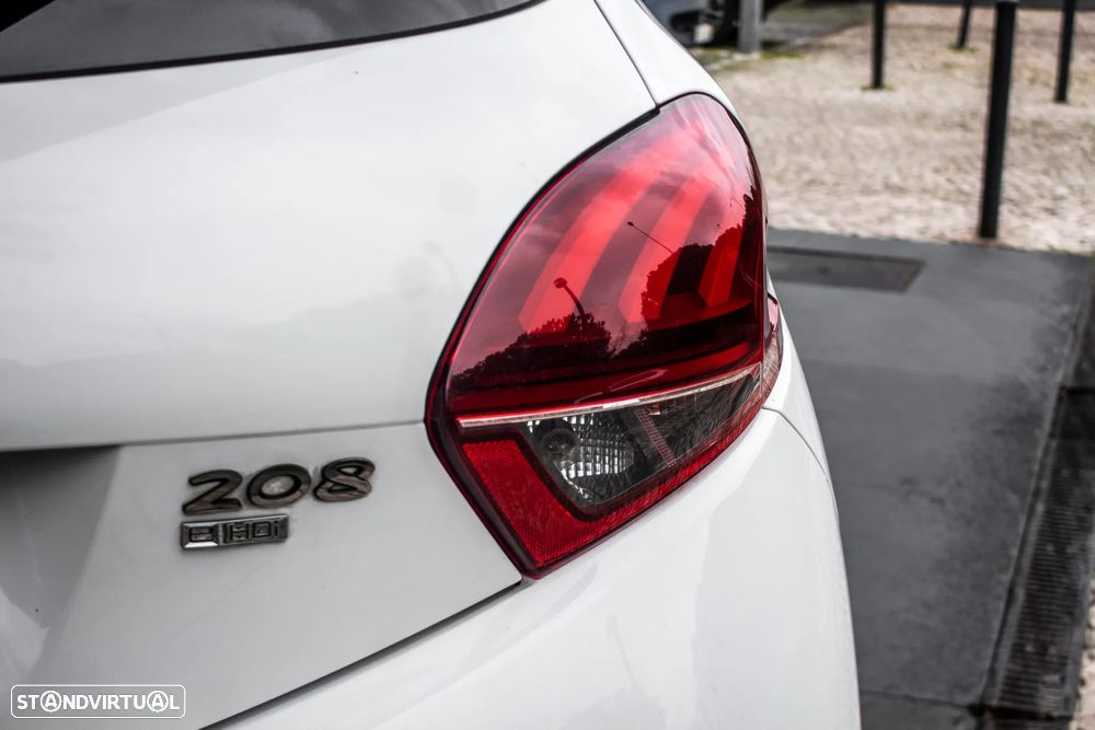 Peugeot 208 e-HDi FAP 92 Stop&Start Allure - 10