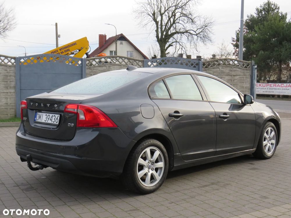Volvo S60 D4 Edition - 14