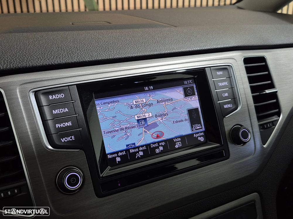 VW Golf Sportsvan 1.6 TDI Confortline BlueMotion - 17