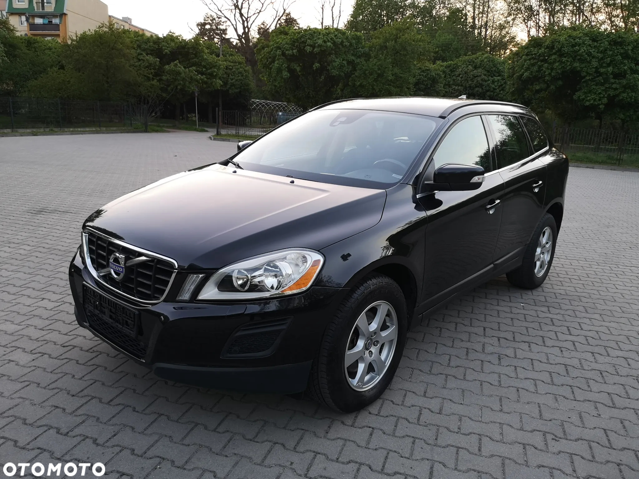 Volvo XC 60 D3 AWD Momentum - 23