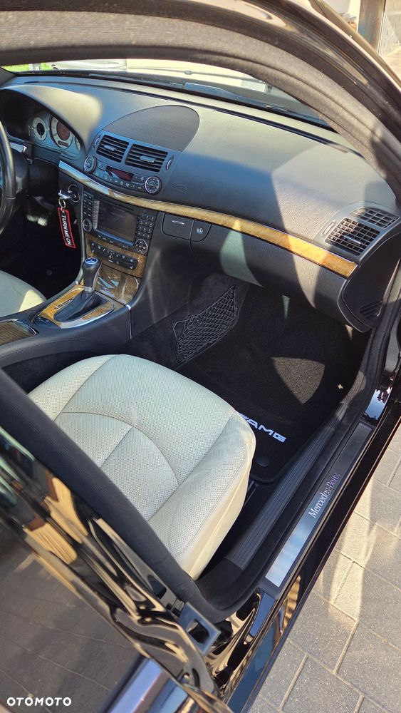 Mercedes-Benz Klasa E 500 7G-TRONIC Avantgarde BusinessEDITION - 27