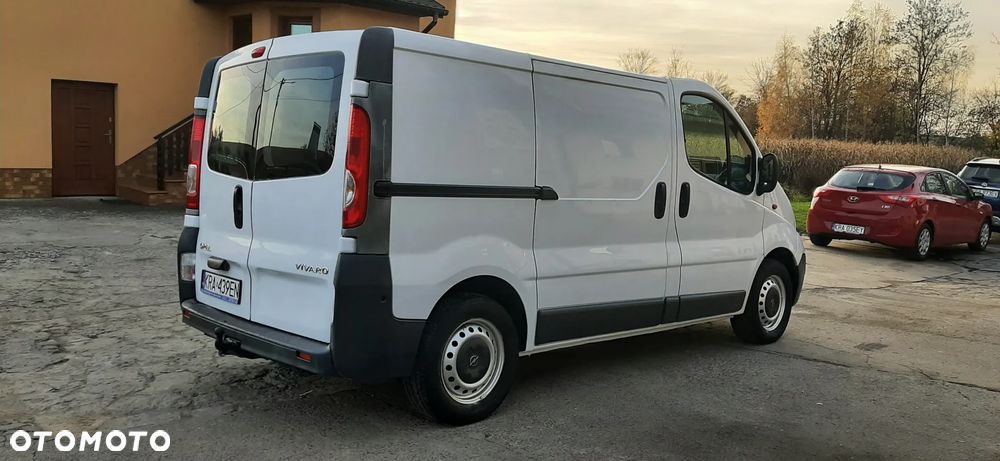 Opel Vivaro - 6
