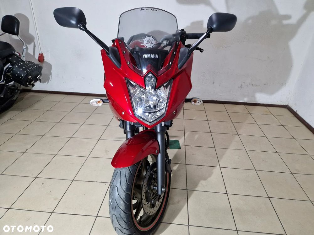 Yamaha XJ - 6