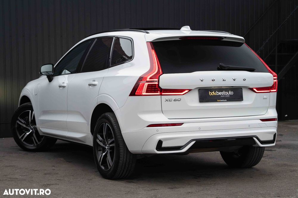 Volvo XC 60 Recharge T6 Twin Engine eAWD R-Design Expression - 6