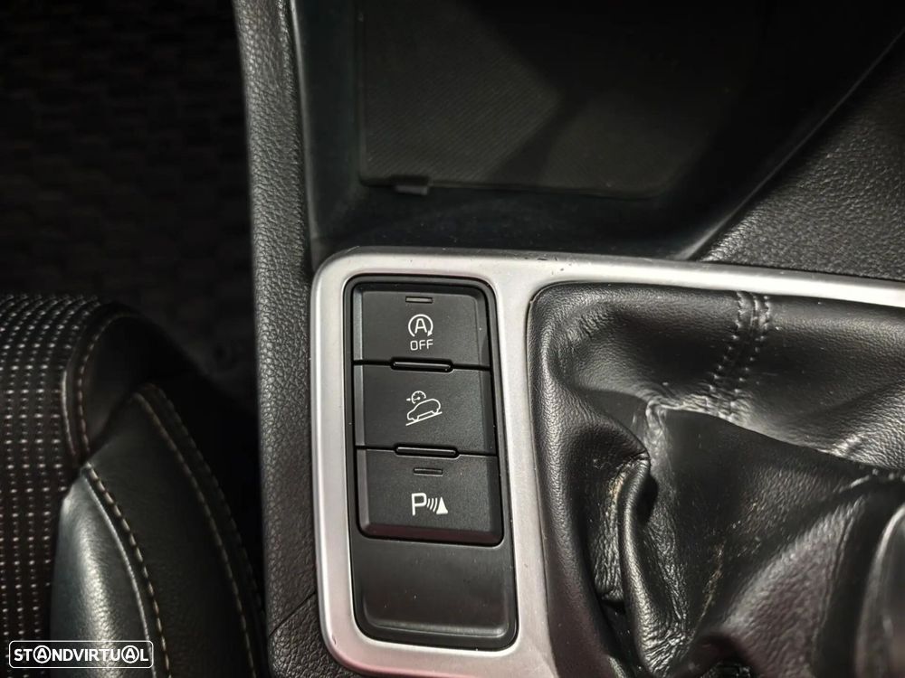 Kia Sportage 1.6 CRDi ISG SX - 12