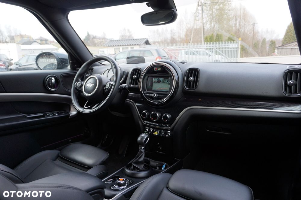 MINI Countryman - 16