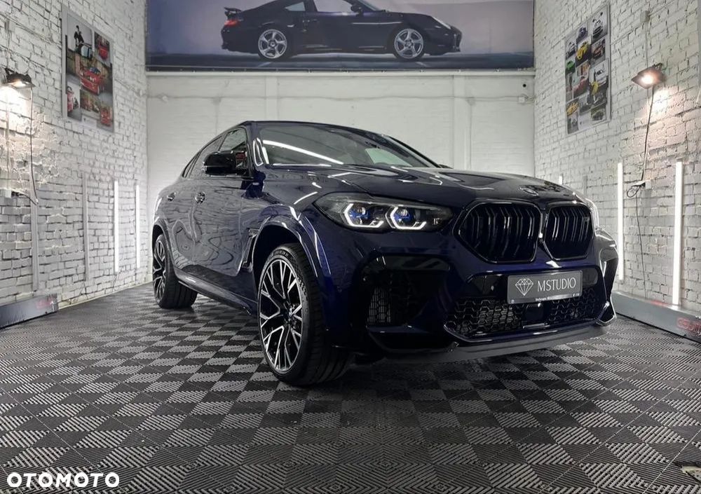 BMW X6M - 1