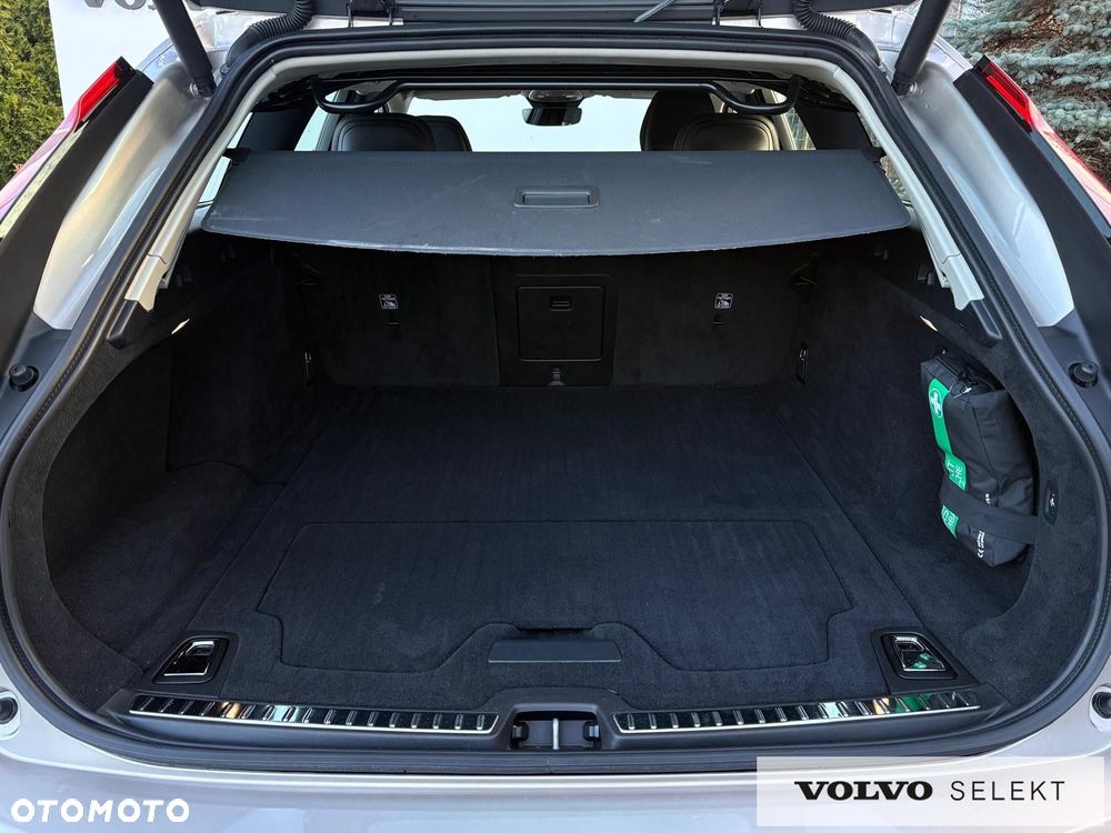 Volvo V90 - 11