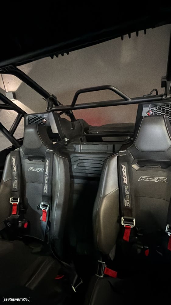 Polaris RZR Pro 4 Lugares - 3